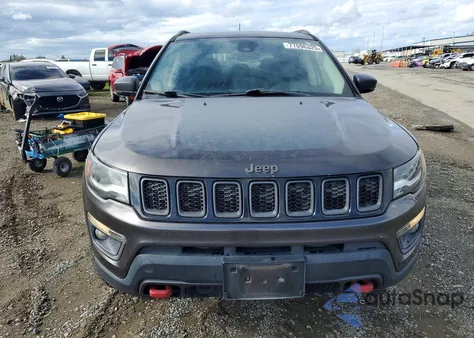 2017 Jeep Compass Trailhawk z USA, uszkodzony, nr VIN 3C4NJDDB6HT597871